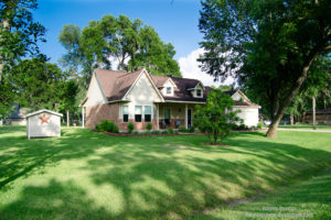 1026 Pony Lane, Simonton, TX – Valley Lodge