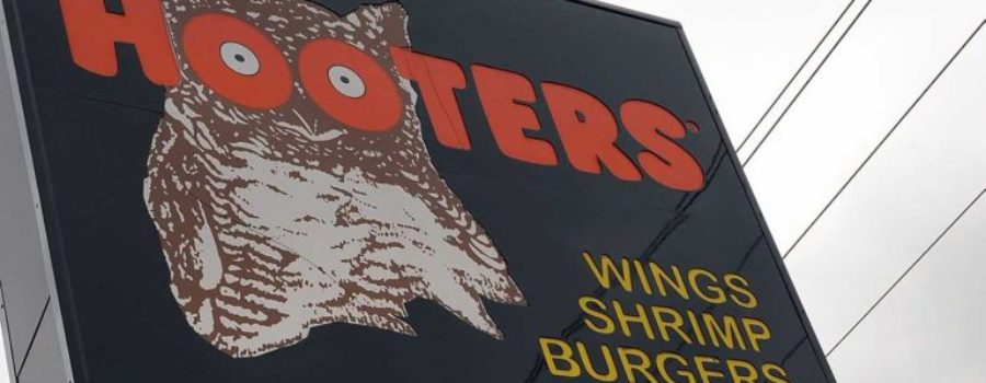 Hooters restaurant breaks ground in Fulshear